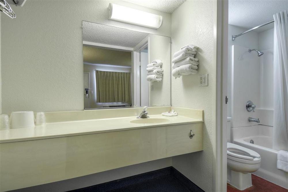 Motel 6-Lancaster, Ca 객실 사진